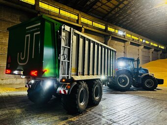 Velkoobjemový Traktorový návěs JASTECH. - 5