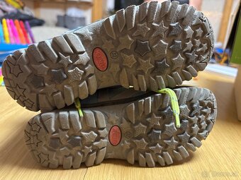 Turistické topánky McKinley velk.32 - 5