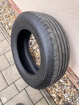 Goodyear 235/65R18 letne SUV - 5