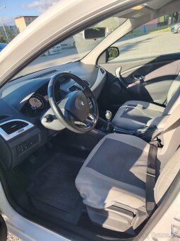 Renault Megane 1.6 benzín - 5