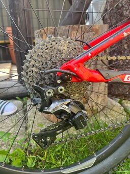 Celoodpruženy Giant Strive M 27,5 - 5