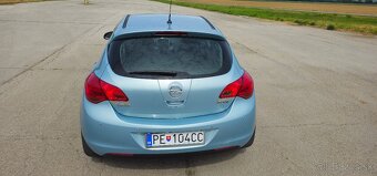 Opel Astra J - 5