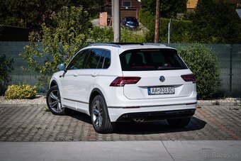 Tiguan 2.0 TDI 110kW R-line, Panoráma, Full Led, Virtual - 5