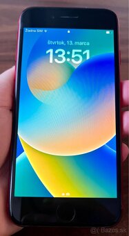 Predám IPhone 8 Red Edition - 5
