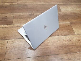 HP EliteBook 840 G5 - 5
