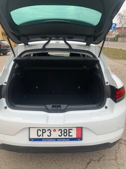 predam renault megane IV 15 dci - 5