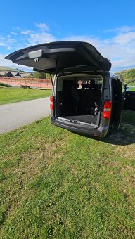 Citroën Spacetourer 2.0 Blue-HDi 150k BUSINESS - 5