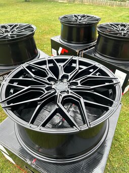 Predám disky Japan Racing JR46 R19 5x120 - 5