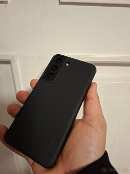 Samsung Galaxy S22 - 5