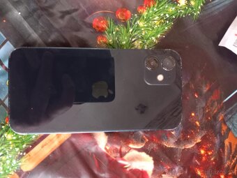 Predám iphone12 - 5