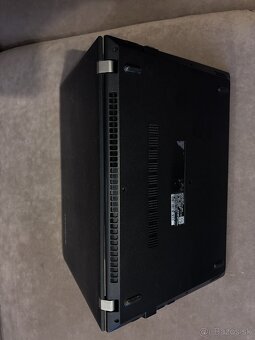 Predám notebook Lenovo E31-70 - 5