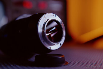 Sirui Anamorphic Lens 1,33 x 35mm f/1,8 MFT - 5