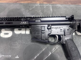 Kratka samonab. guľovnica BCM CQB11 MCMR - 5
