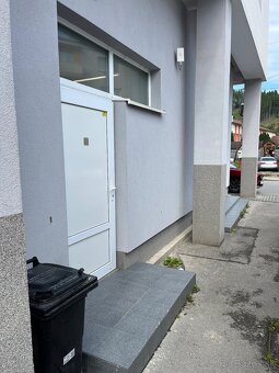 Odstúpim zabehnutú práčovnu komplet vybavenú - 5