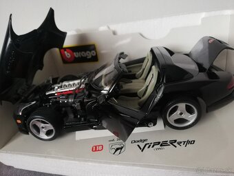 1:18 DODGE VIPER Bburago cierna, original krabica - 5