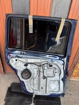 Vw touran zadne dvere 2 - 5