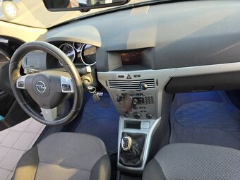 Opel Astra - 5