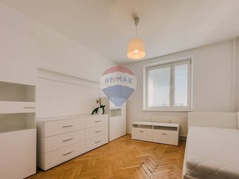 Zrekonštruovaný 3 izbový byt s loggiou- Mozartova Trnava - 5