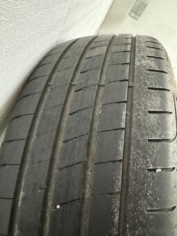 225/45r18 octavia - 5