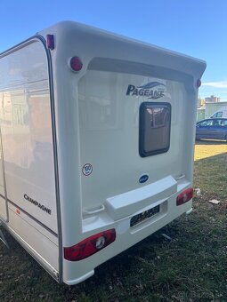Bailey pageant champagne series 5 - 5