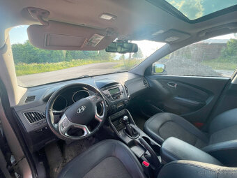 Hyundai ix35 2011, 4x4 - 5