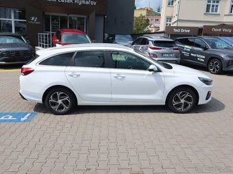 Hyundai i30 WG 1.6CRDi 85kW TAŽNÉ SMART ZÁRUKA DPH - 5