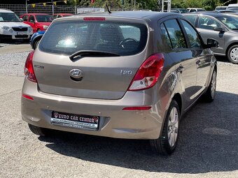 Hyundai i20 1,3i 62kw manuál - 5