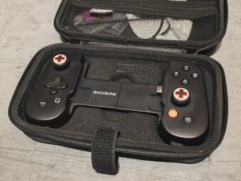 Predám BACKBONE - teleskopický gamepad pre mobil - 5