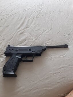 Nova vduchova pistol - 5