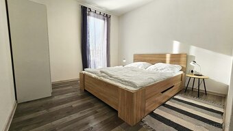 EXKLUZÍVNE Štýlový 4-izbový rodinný dom, 2 kúpeľne, - 5