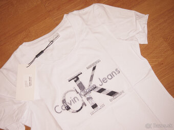 Calvin Klein dámske čierne tričko - 5