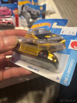 Hotwheels mix autíčok - 5