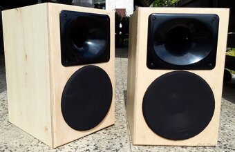 Predám pár UCD 280 - 5