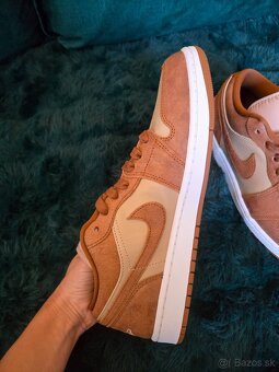 Nike Air Jordan 1 Low SE tenisky - 5