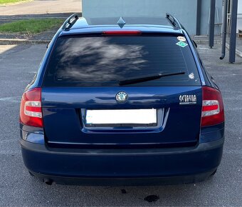 Škoda Octavia Combi 1.6 Ambiente - 5