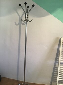 KOVOVý VEšIAK 185CM - 5