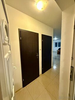 Priestranný byt v Lehniciach - 5