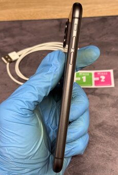 Apple iPhone 11 64 GB Black / nová batéria - 5