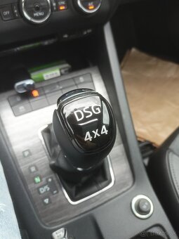 Škoda Octavia scout dsg panorama 4x4 - 5