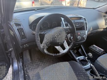 Rozpredam Kia Ceed 1.4 16v G4FA facelift 2010 - 5