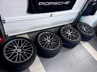 Porsche Cayenne Spyder R21 Zimne - 5