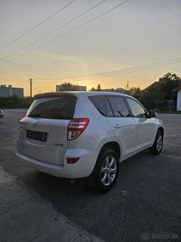 Toyota Rav4 D-4D 4x4 = 187243km , Bez korozie, Top Stav= - 5