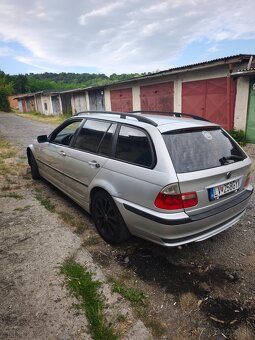 BMW E46 330d manuál - 5