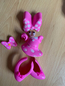 Formička Minnie Mouse - 5