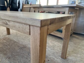 Drevený dubový jedálenský stôl - 5