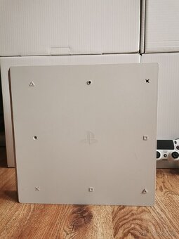 PS4 PRO - 5