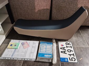 Suzuki DR BIG 800 - 5