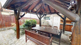 Chalupa po úspešnom režiserovi v obci Stará Turá-časť Paparď - 5