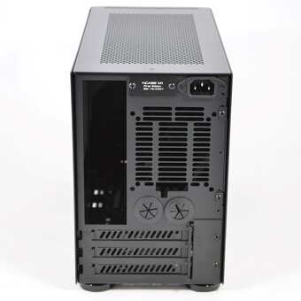 NCASE M1 Classic - 5