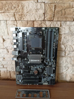 Herná doska GIGABYTE GA-970A-DS3P socket AM3+ - 5